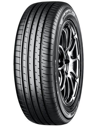 YOKOHAMA 215/65 R17 BluEarth-XT AE61 | SUMMER